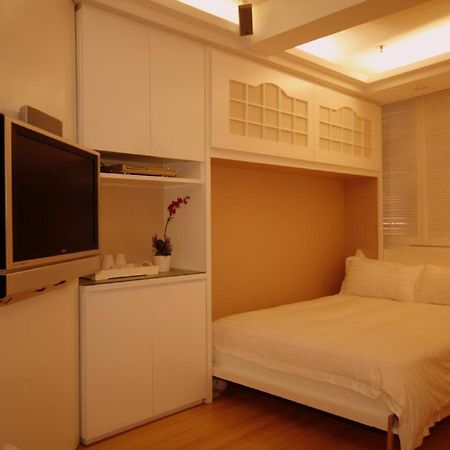 Mingle At The Eden Hotel Hong Kong Exterior photo